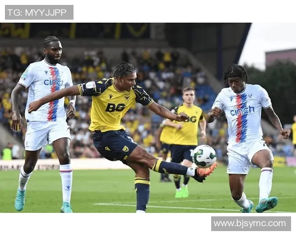 048米堡对阵诺维奇的精彩对决分析与赛季前景展望