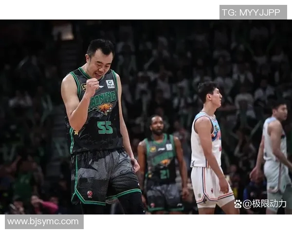 第10轮精彩对决江苏队迎战新疆队决战篮球场上的荣耀与激情